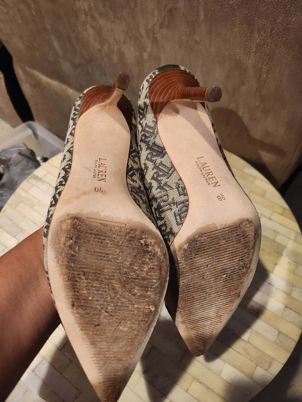 Lauren Ralph Lauren Lindella Monogram Jacquard Pump size 9 - Picture 10 of 10